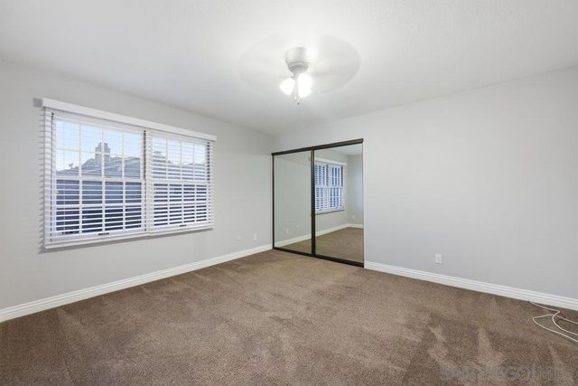 8635 Circle R Valley Ln, Escondido, CA 92026