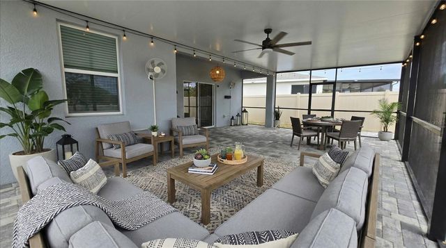 693 CROWN ROSE DRIVE, Eagle Lake, FL 33839