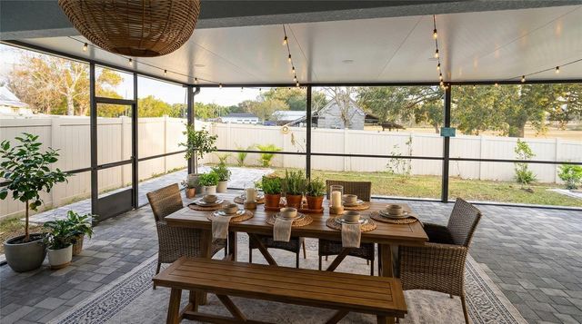 693 CROWN ROSE DRIVE, Eagle Lake, FL 33839