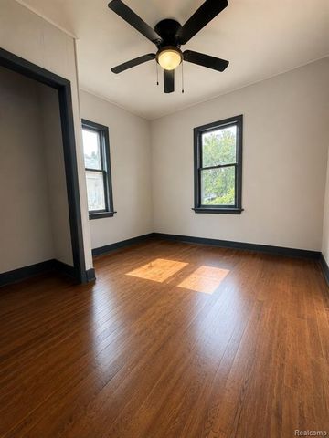 741 Freeman Avenue, Flint, MI 48507