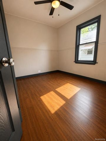 741 Freeman Avenue, Flint, MI 48507