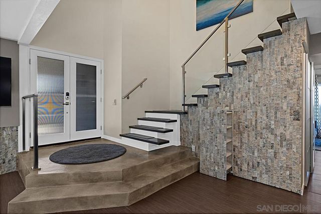 6210 Hannon Court, San Diego, CA 92117