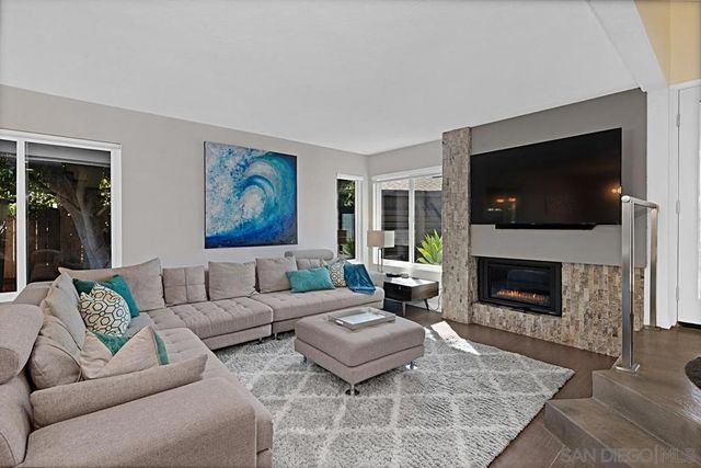 6210 Hannon Court, San Diego, CA 92117