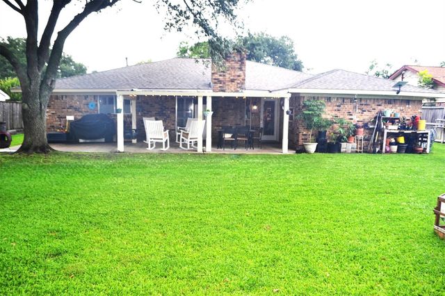 610 E X Street, Deer Park, TX 77536
