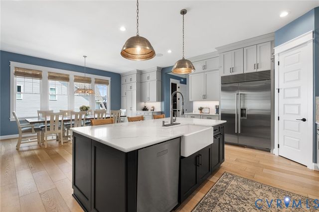 17336 Otter Dr, Moseley, VA 23120