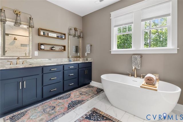 17336 Otter Dr, Moseley, VA 23120