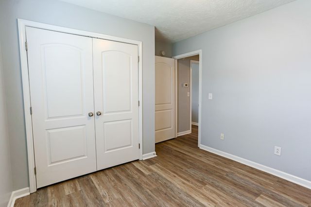 4216 Birch Dr, Murfreesboro, TN 37129