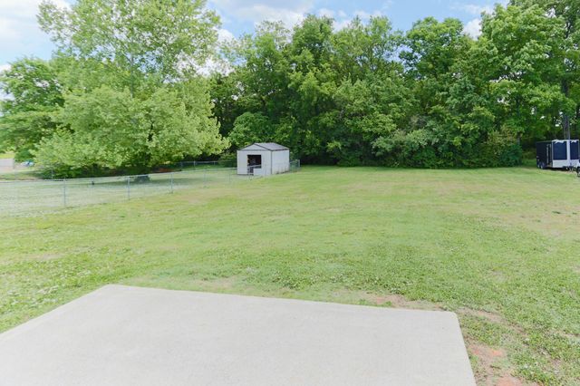 4216 Birch Dr, Murfreesboro, TN 37129