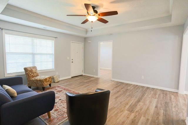 4216 Birch Dr, Murfreesboro, TN 37129