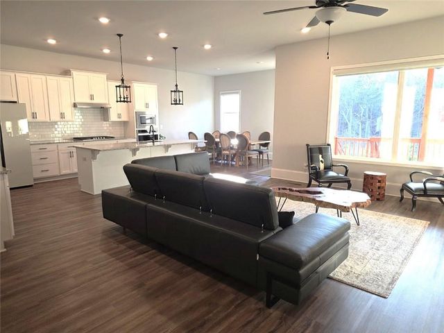 1930 Grand Lanier Drive, Buford, GA 30518