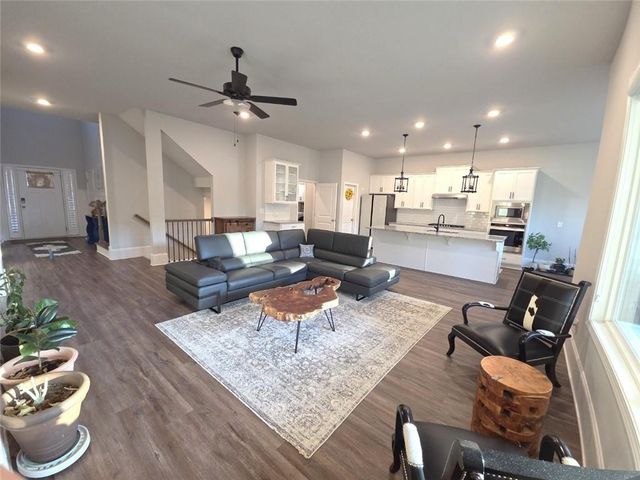 1930 Grand Lanier Drive, Buford, GA 30518