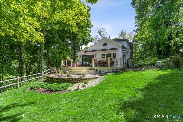 49 Newtown Avenue, Norwalk, CT 06851