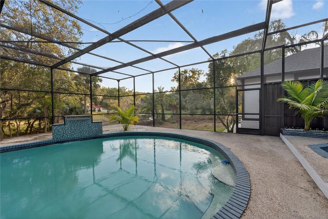 305 SWEETWATER CLUB CIRCLE, Longwood, FL 32779