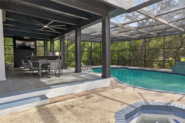 305 SWEETWATER CLUB CIRCLE, Longwood, FL 32779