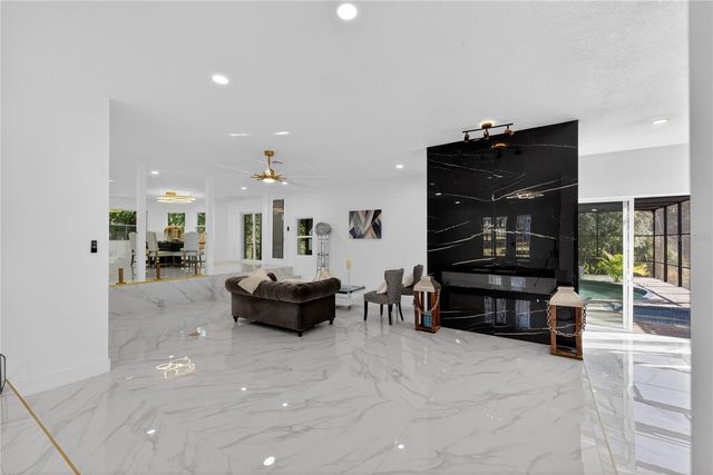 305 SWEETWATER CLUB CIRCLE, Longwood, FL 32779