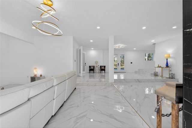 305 SWEETWATER CLUB CIRCLE, Longwood, FL 32779