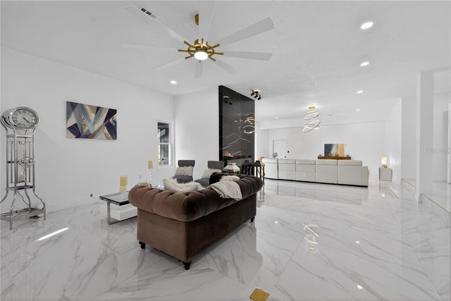 305 SWEETWATER CLUB CIRCLE, Longwood, FL 32779