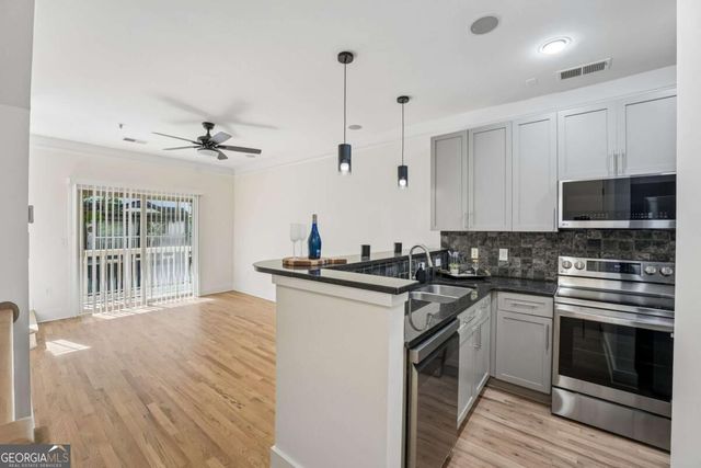 221 Semel Circle NW 261, Atlanta, GA 30309