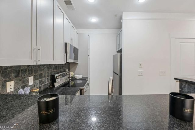 221 Semel Circle NW 261, Atlanta, GA 30309