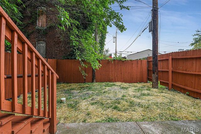 4631 Washington Avenue, St Louis, MO 63108