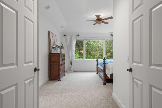 2700 Ashbourne Road, Minnetonka, MN 55391
