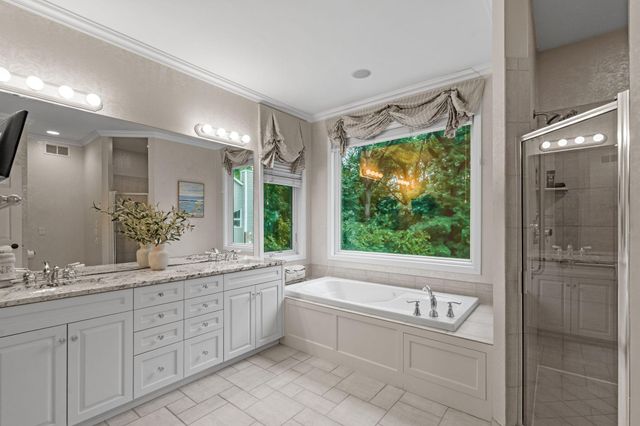 2700 Ashbourne Road, Minnetonka, MN 55391