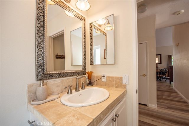 2654 Seacrest Court, Vista, CA 92081
