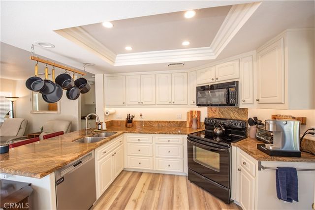 2654 Seacrest Court, Vista, CA 92081