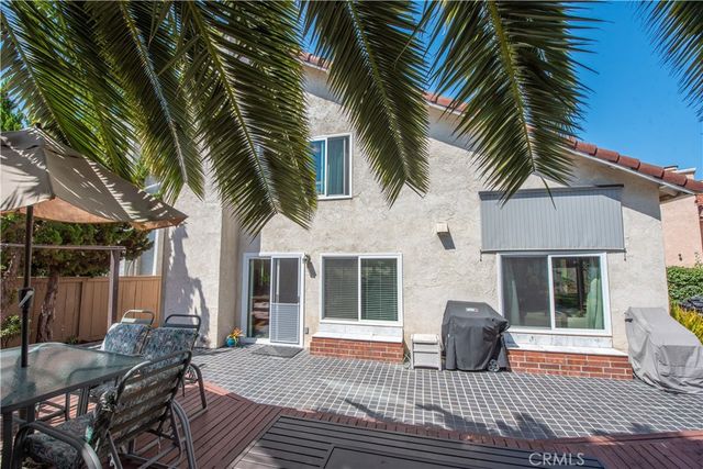 2654 Seacrest Court, Vista, CA 92081