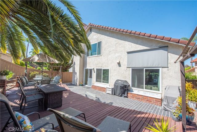 2654 Seacrest Court, Vista, CA 92081