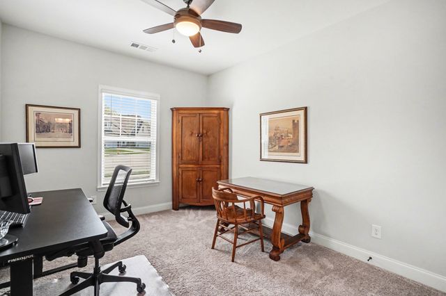 124 Owl Hollow Rd, Hendersonville, TN 37075