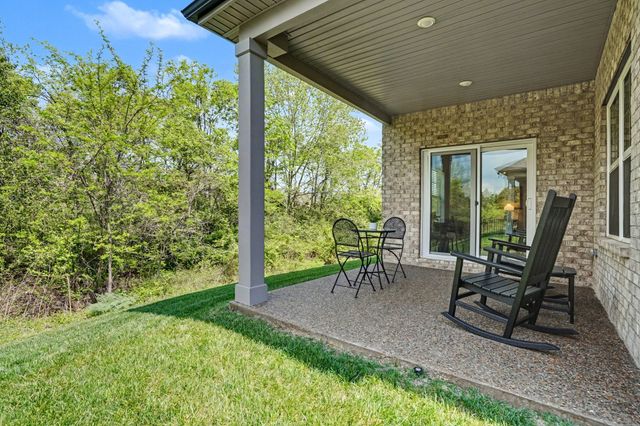 124 Owl Hollow Rd, Hendersonville, TN 37075