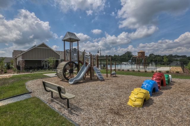 124 Owl Hollow Rd, Hendersonville, TN 37075