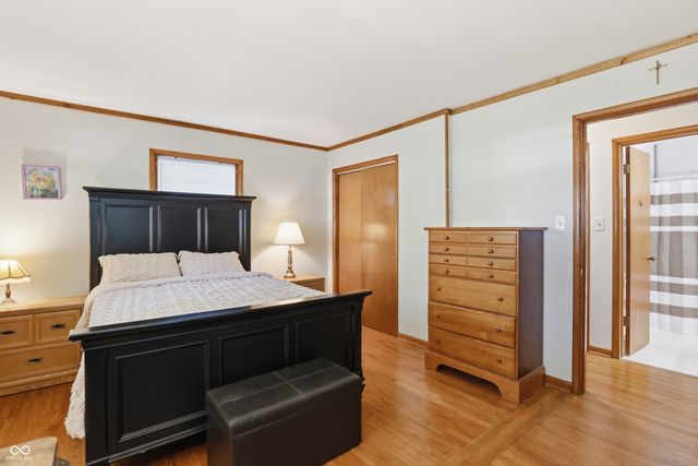 6905 Hague Road, Indianapolis, IN 46256