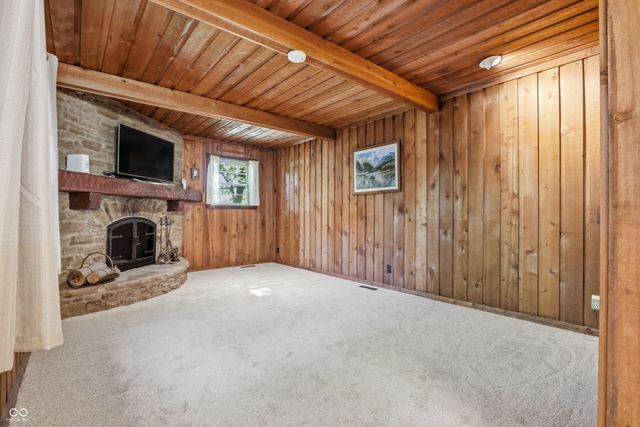 6905 Hague Road, Indianapolis, IN 46256