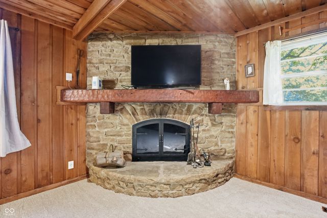 6905 Hague Road, Indianapolis, IN 46256