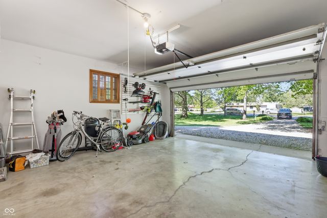 6905 Hague Road, Indianapolis, IN 46256