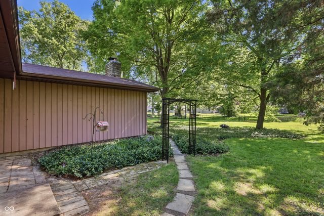 6905 Hague Road, Indianapolis, IN 46256