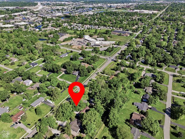6905 Hague Road, Indianapolis, IN 46256