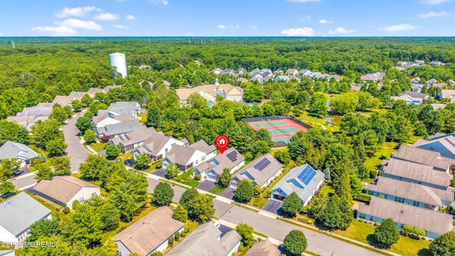 29 Nottingham Way, Jackson, NJ 08527