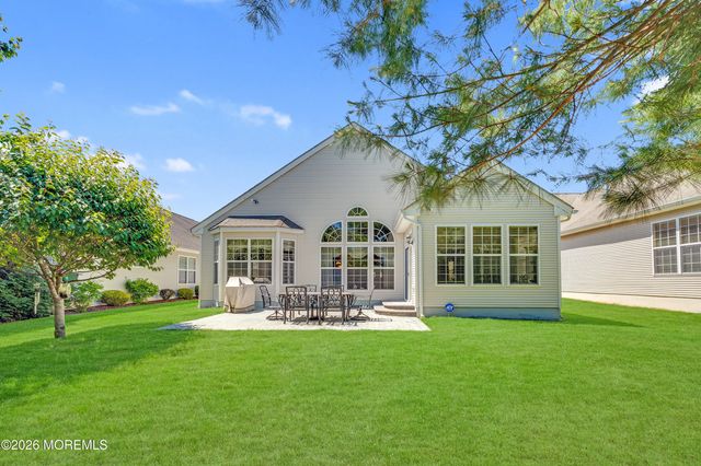 29 Nottingham Way, Jackson, NJ 08527