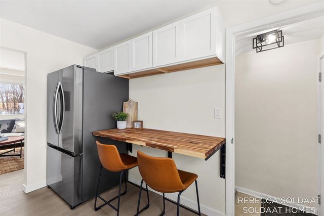 4137 Madison Avenue, Grand Rapids, MI 49548