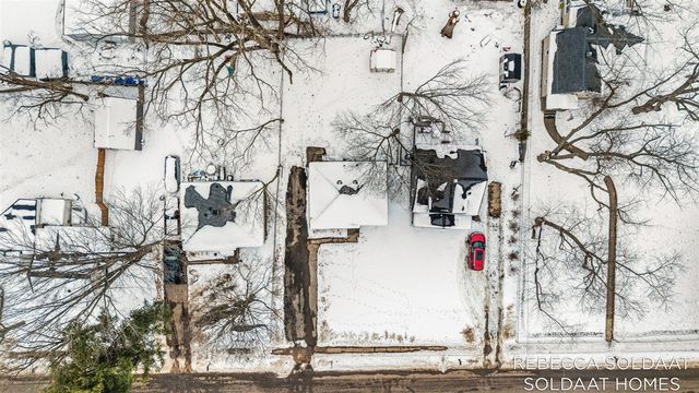 4137 Madison Avenue, Grand Rapids, MI 49548