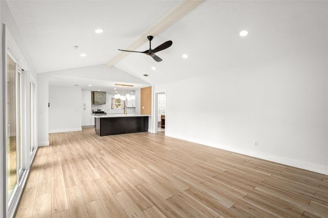 10831 Holly Springs Drive, Houston, TX 77042