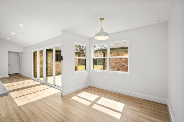 10831 Holly Springs Drive, Houston, TX 77042