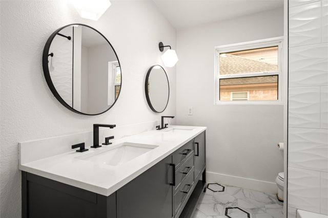 10831 Holly Springs Drive, Houston, TX 77042