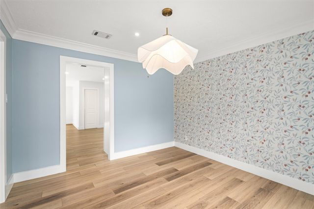 10831 Holly Springs Drive, Houston, TX 77042