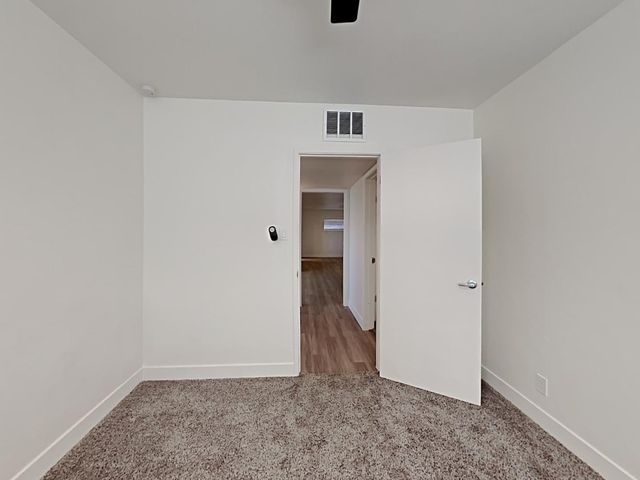 2431 W Shady Glen Avenue, Phoenix, AZ 85023