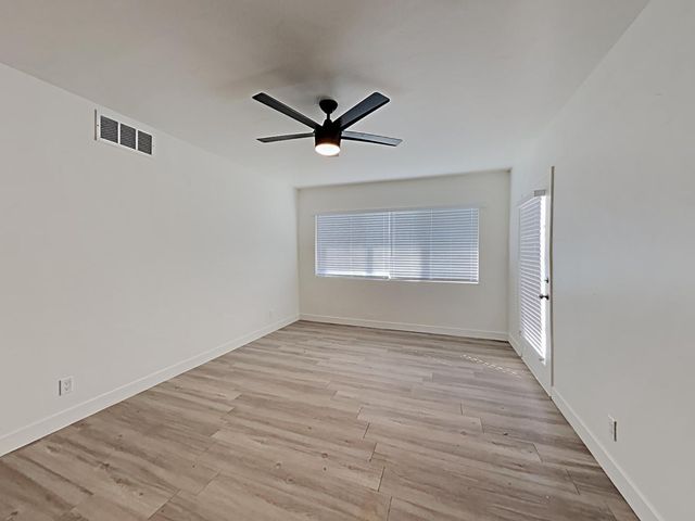 2431 W Shady Glen Avenue, Phoenix, AZ 85023