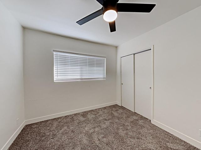 2431 W Shady Glen Avenue, Phoenix, AZ 85023